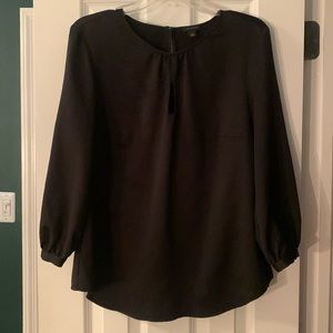 Ann Taylor black keyhole top. Size L